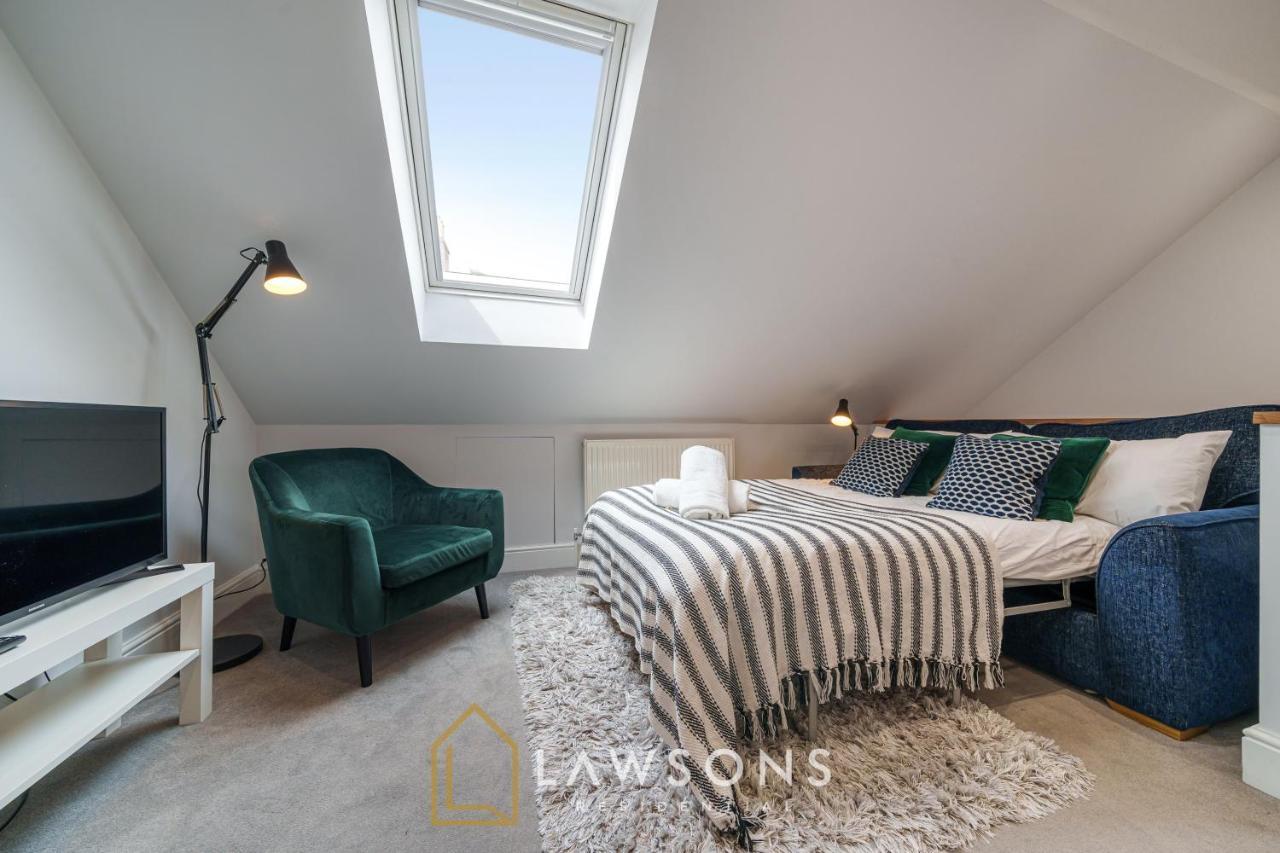 Loft Living By Lawsons With Parking Appartement Windsor Buitenkant foto