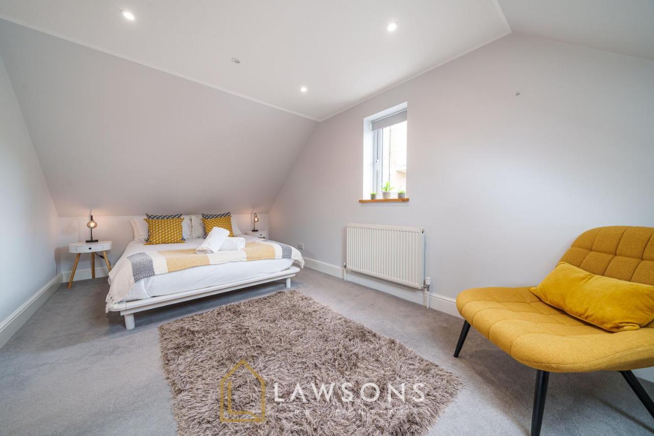 Loft Living By Lawsons With Parking Appartement Windsor Buitenkant foto